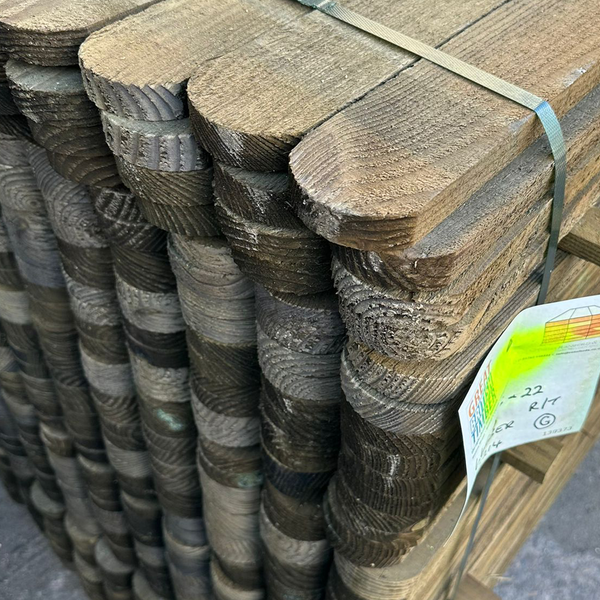 Picket Fencing Slats / Pales Round Top Treated