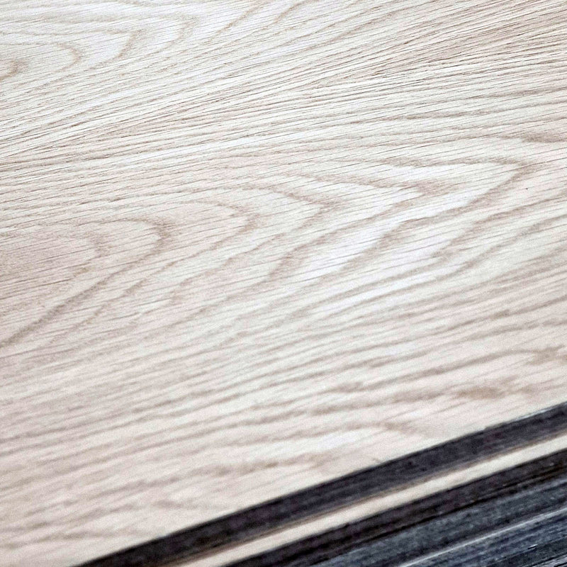 Oak Veneered Birch Plywood 2440mm x 1220mm x 19mm 1